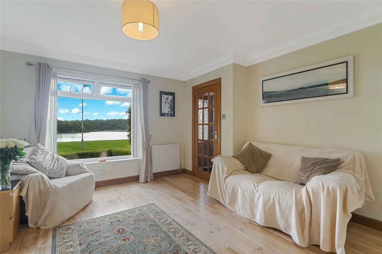 Devon Walk, Cumbernauld, G68, photo 3