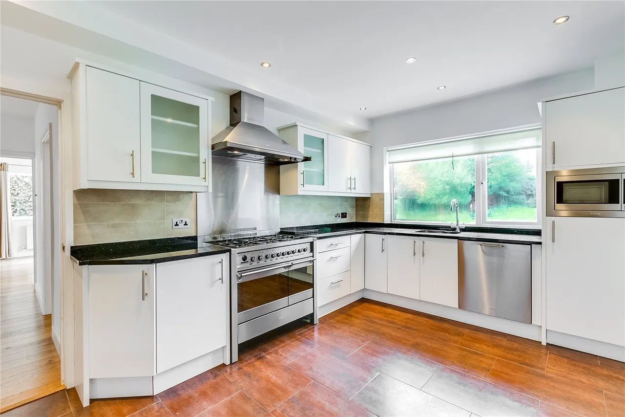 Cedar Heights, Richmond, TW10, photo 5