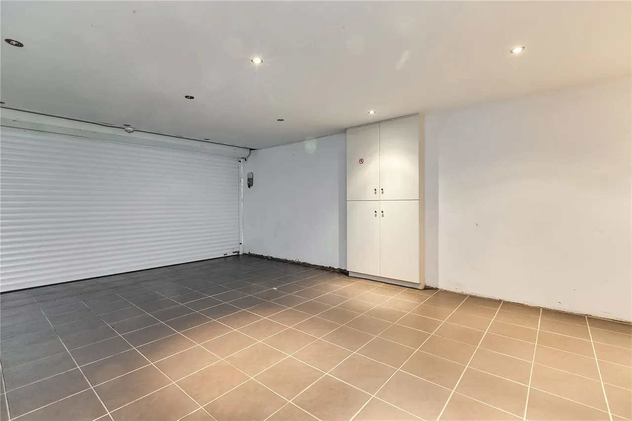 Cedar Heights, Richmond, TW10, photo 9