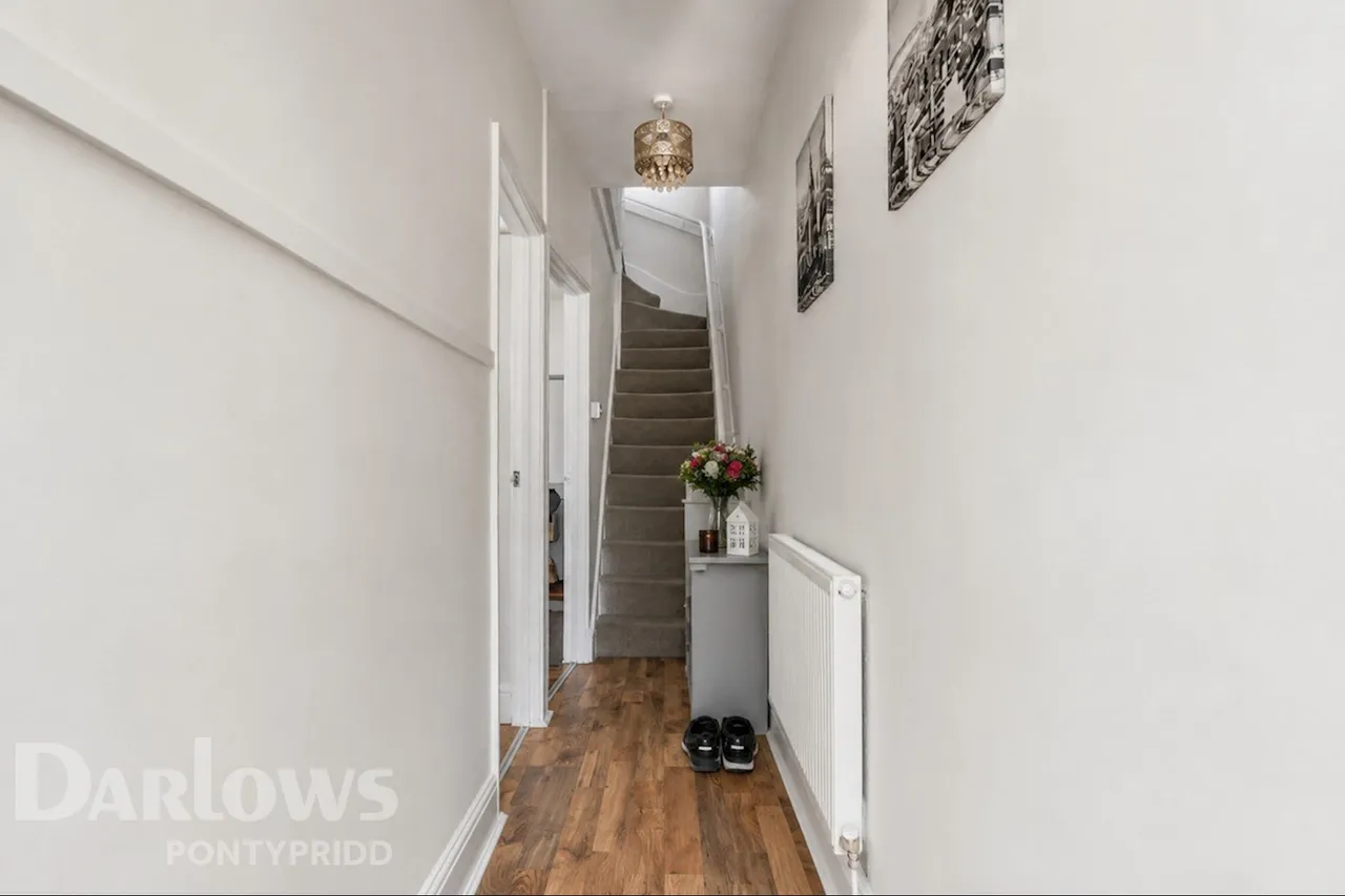 Woodfield Terrace, Mountain Ash, photo 2