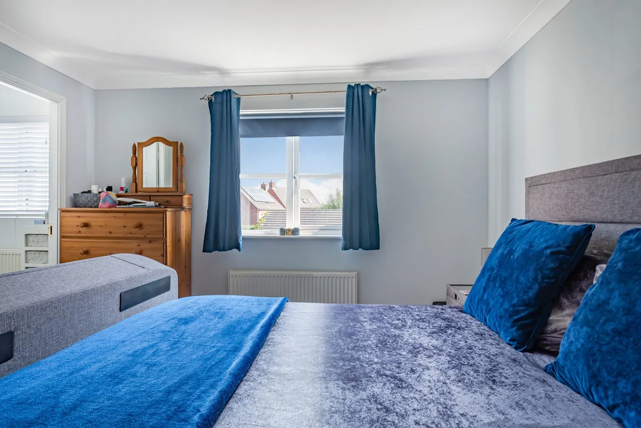 Hornchurch Road, Bowerhill, Melksham, photo 9