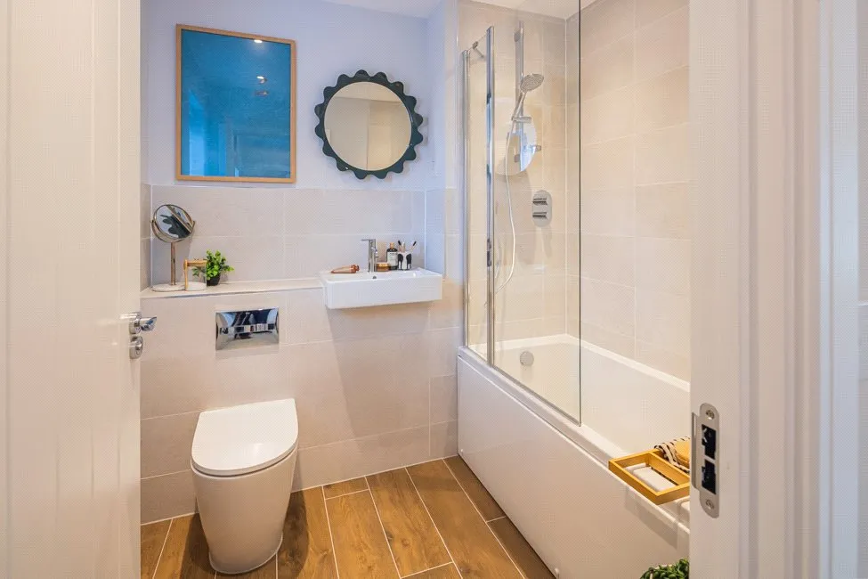 Amersham Road, HP15, photo 13