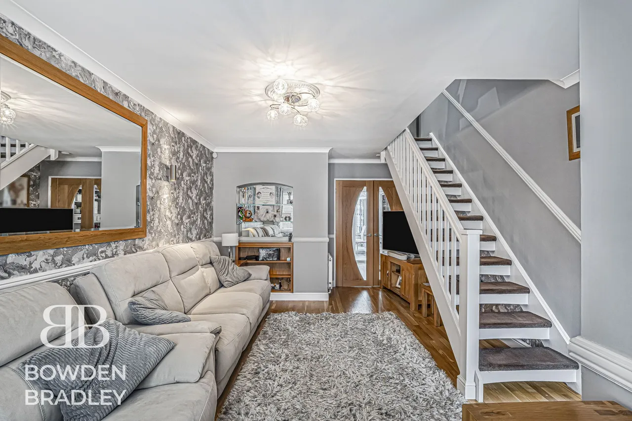 Crucible Close, Chadwell Heath, RM6, photo 24