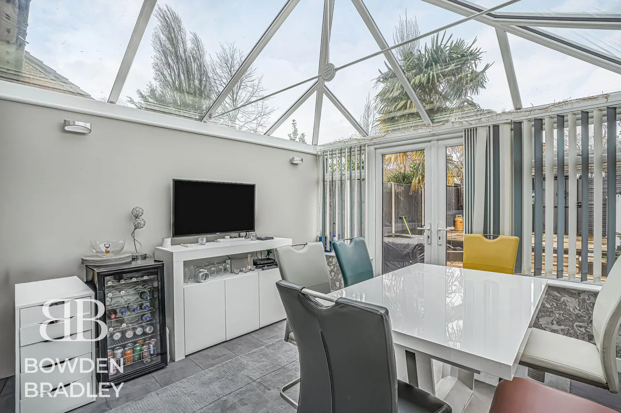 Crucible Close, Chadwell Heath, RM6, photo 29