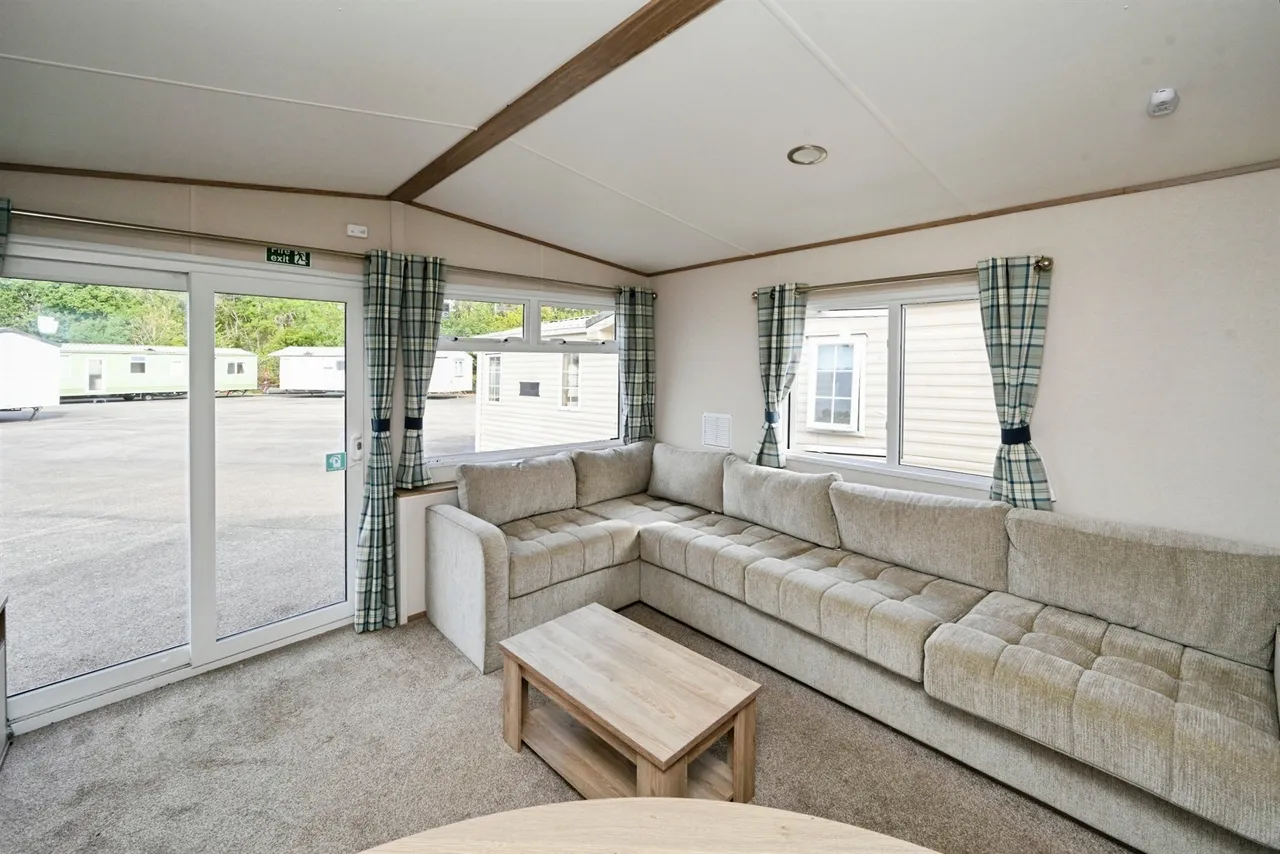 Witham Bank, Chapel Hill, LN4, photo 6