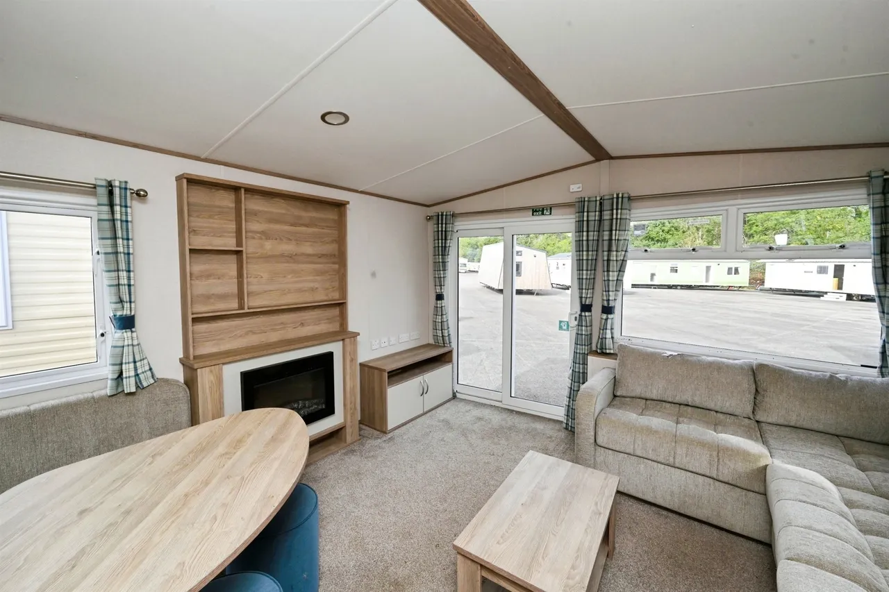 Witham Bank, Chapel Hill, LN4, photo 7