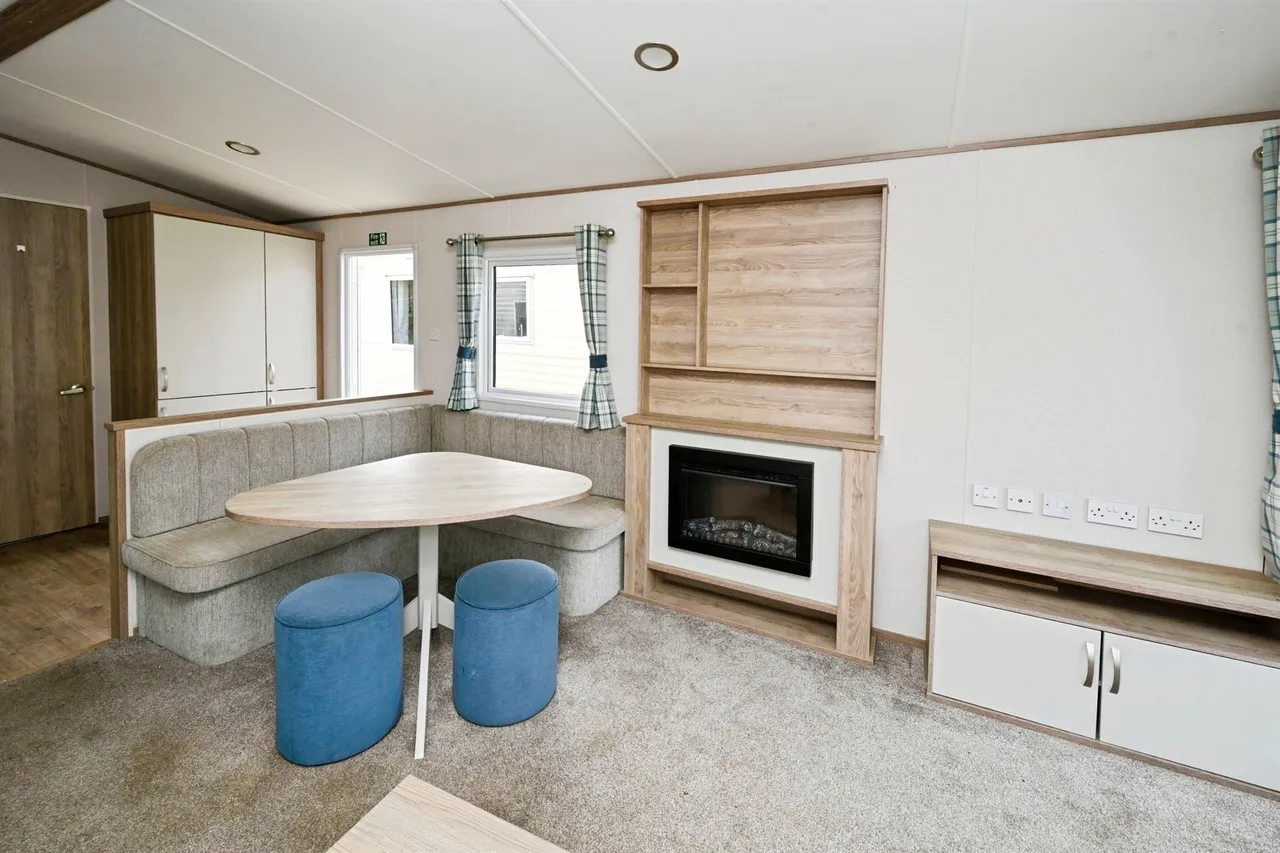 Witham Bank, Chapel Hill, LN4, photo 4