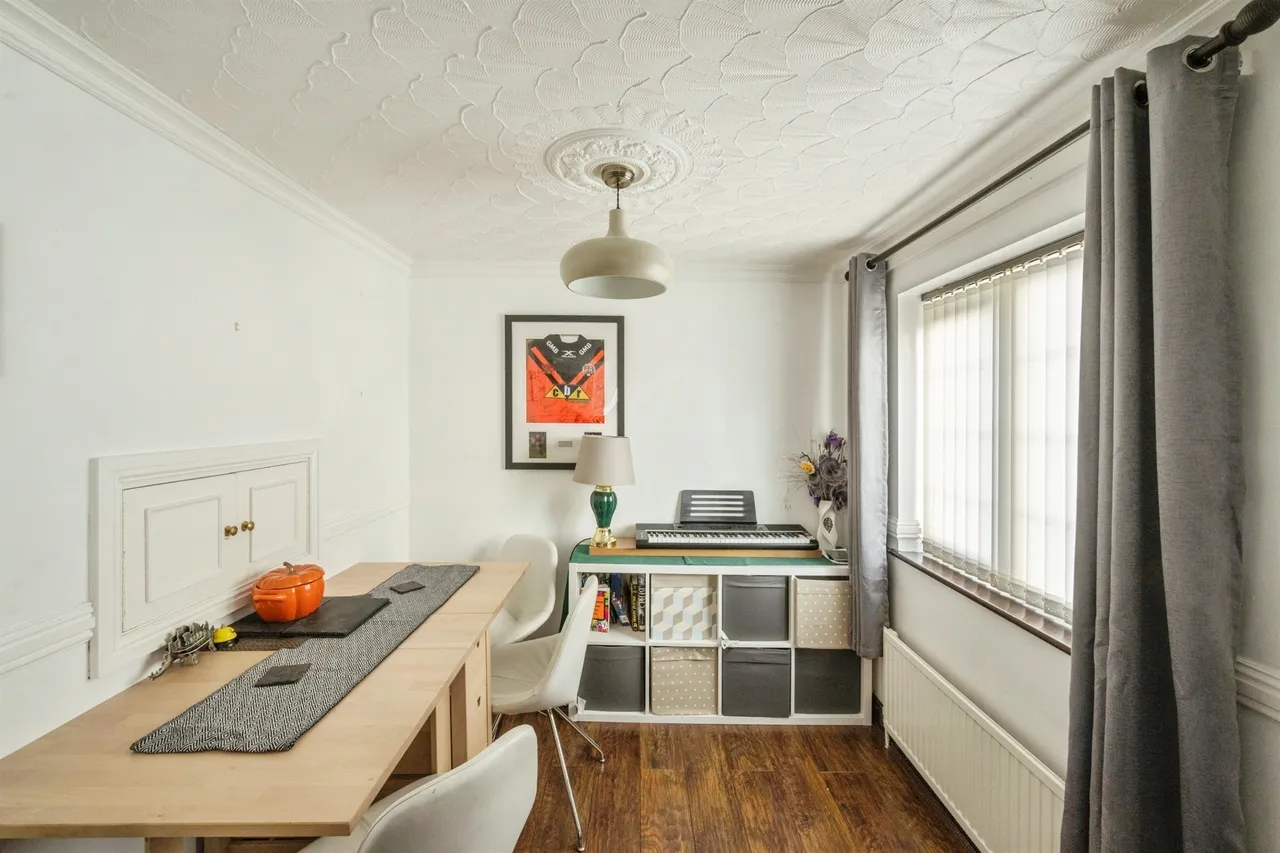 Windsor Close, Harlington, DN5, photo 8