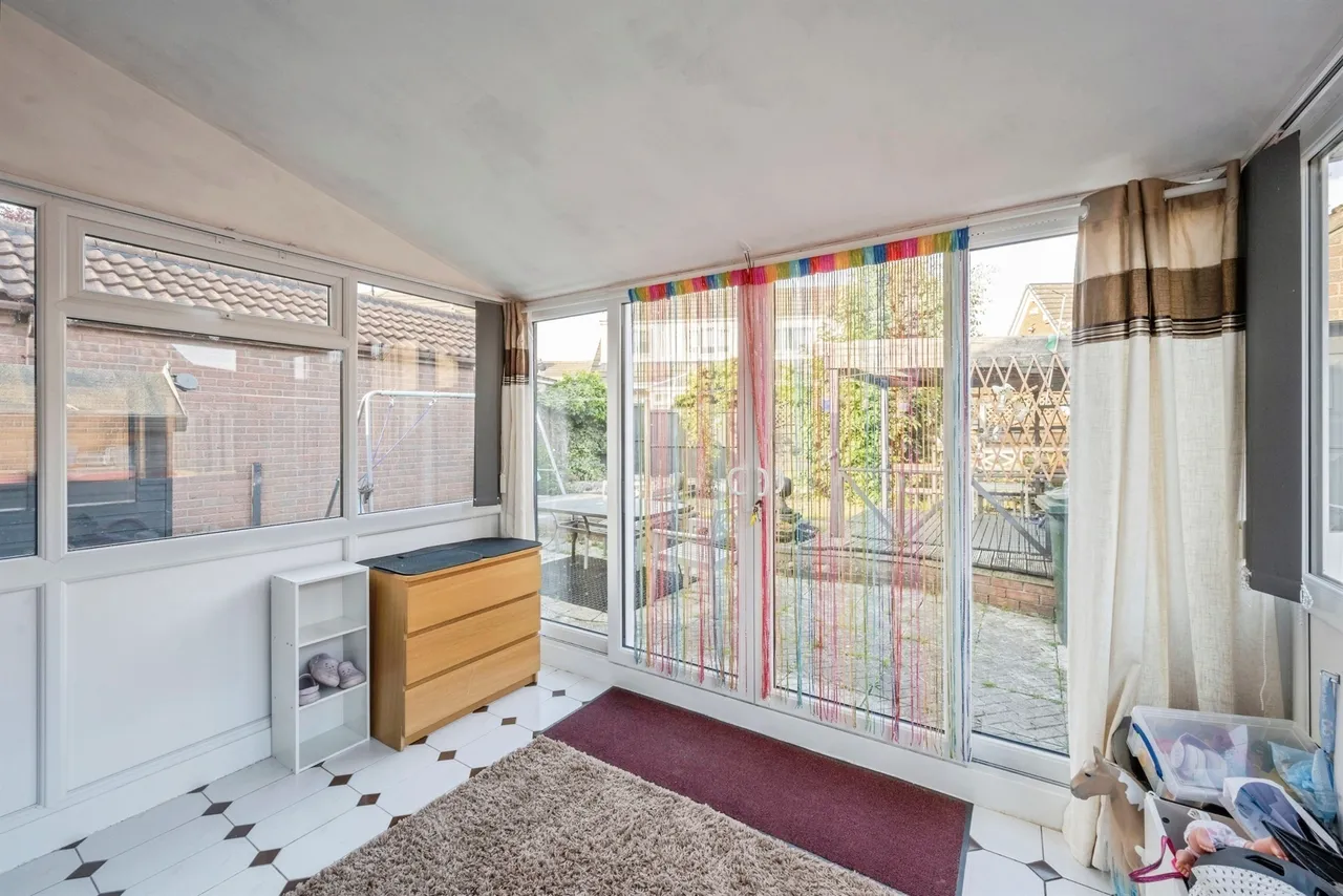 Windsor Close, Harlington, DN5, photo 5