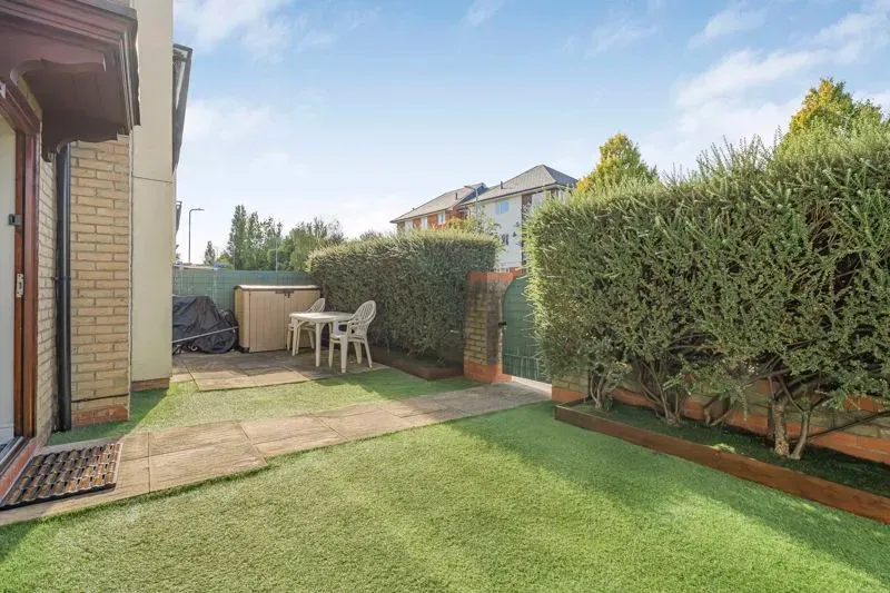 Kelling Way, Broughton, Milton Keynes, Buckinghamshire, MK10 9NW, photo 4