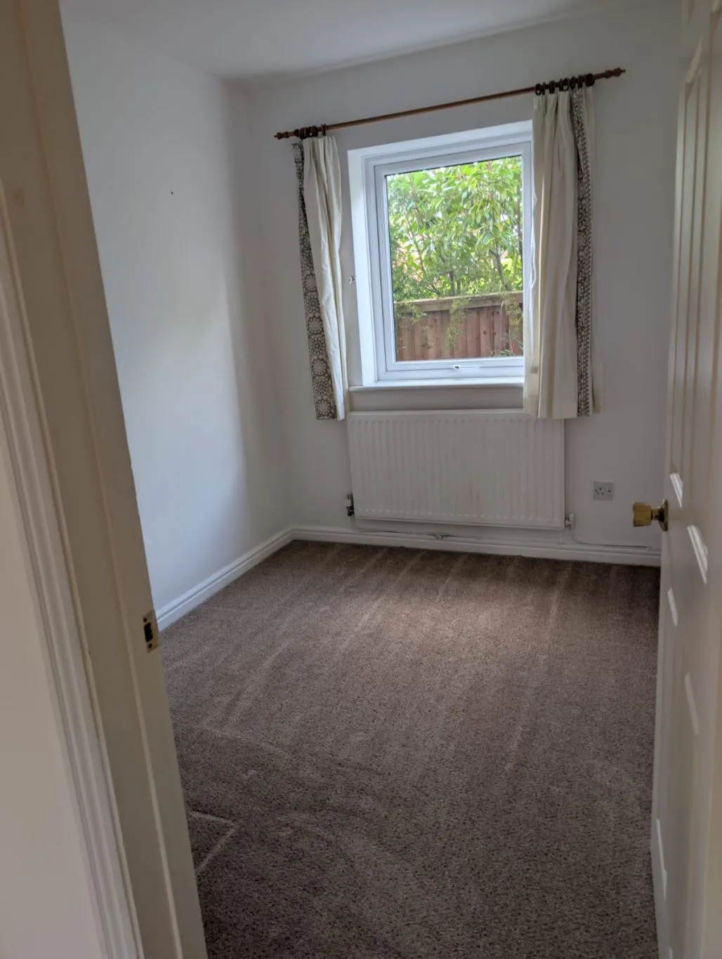 Chestnut Court, Monmouth, NP25, photo 6
