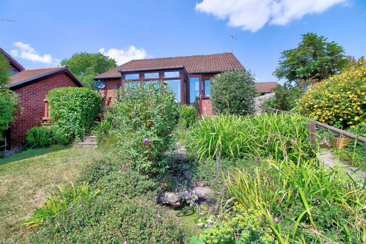 Chestnut Court, Monmouth, NP25, photo 19