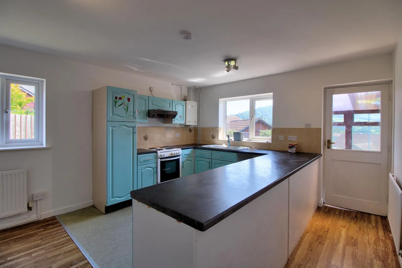 Chestnut Court, Monmouth, NP25, photo 16