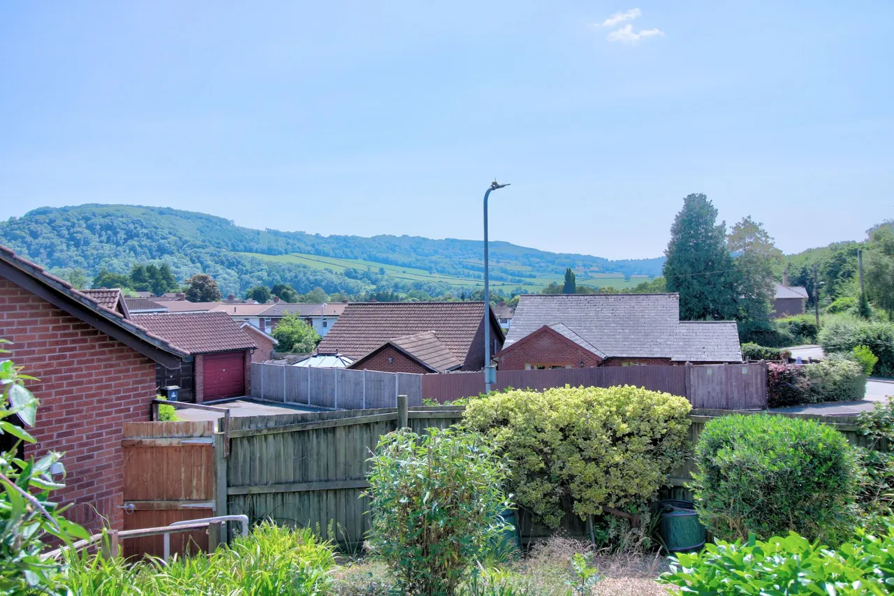 Chestnut Court, Monmouth, NP25, photo 18