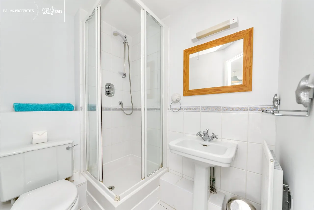 Neptune Court, The Strand, BN2, photo 5