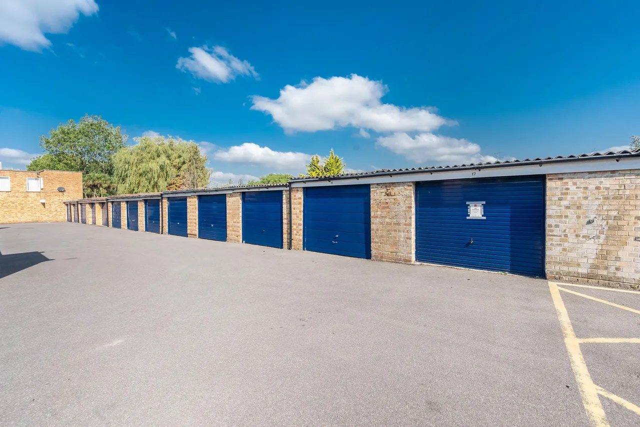8 Tempsford Court, Sheepcote Road, Harrow, photo 10