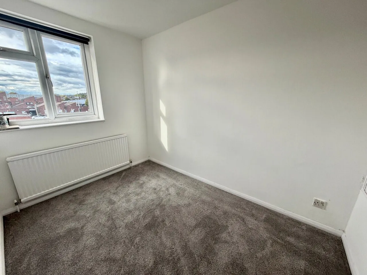 Desborough Road, High Wycombe, HP11, photo 8
