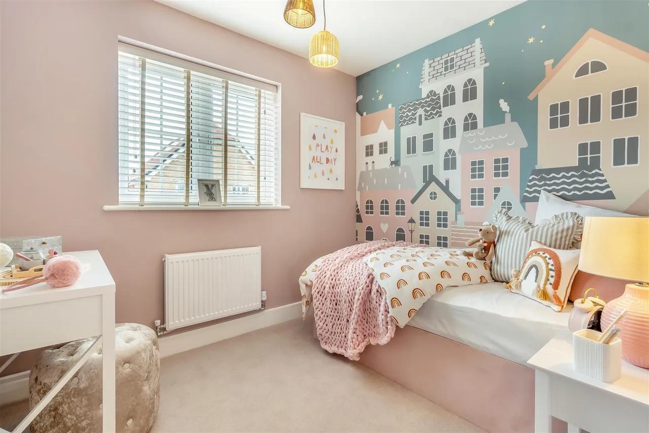 Rylands Close, Thurston, IP31, photo 7