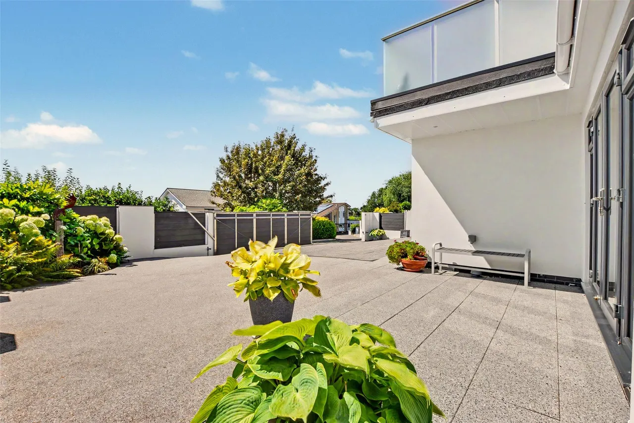 Meadowside, Ashford, photo 21