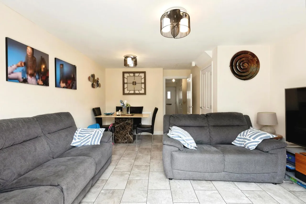Maurice Shill Close, Stonehouse, GL10, photo 4