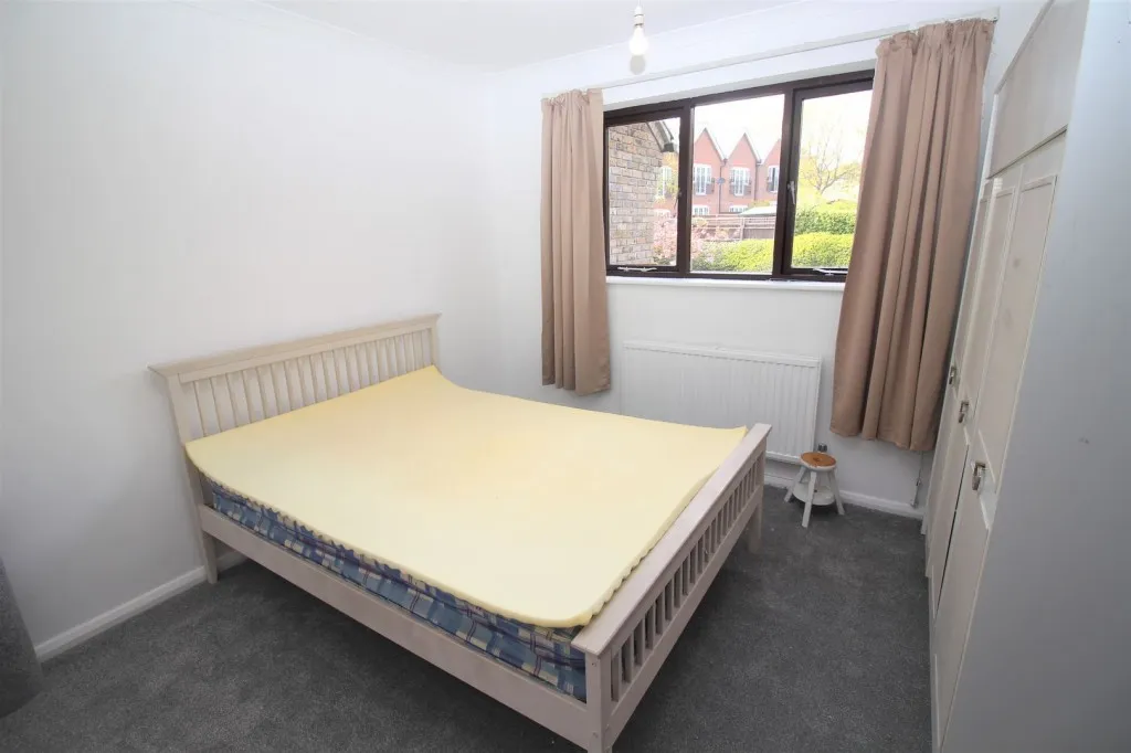 Old Hertford Road, Hatfield, AL9, photo 5