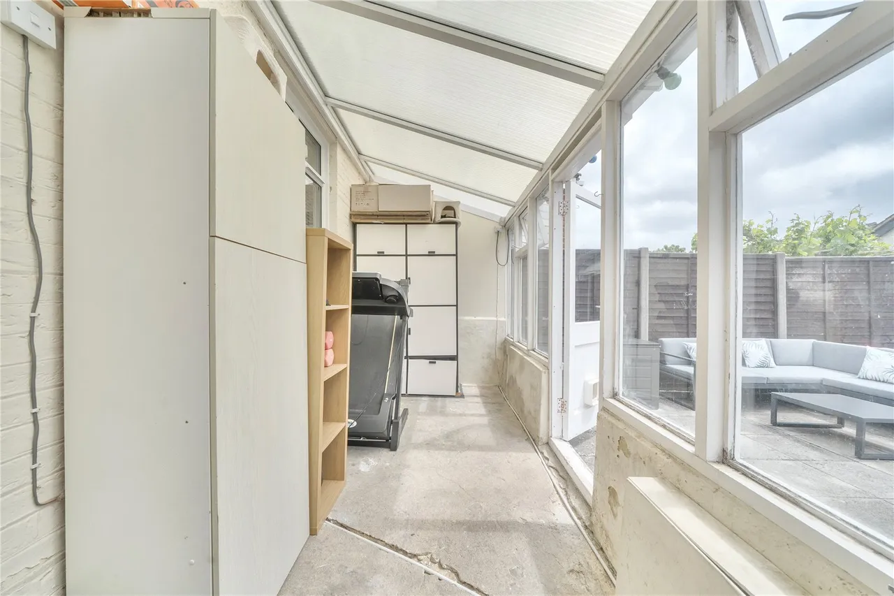 Maybush Road, Southampton, Hampshire, SO16 9EU, photo 7