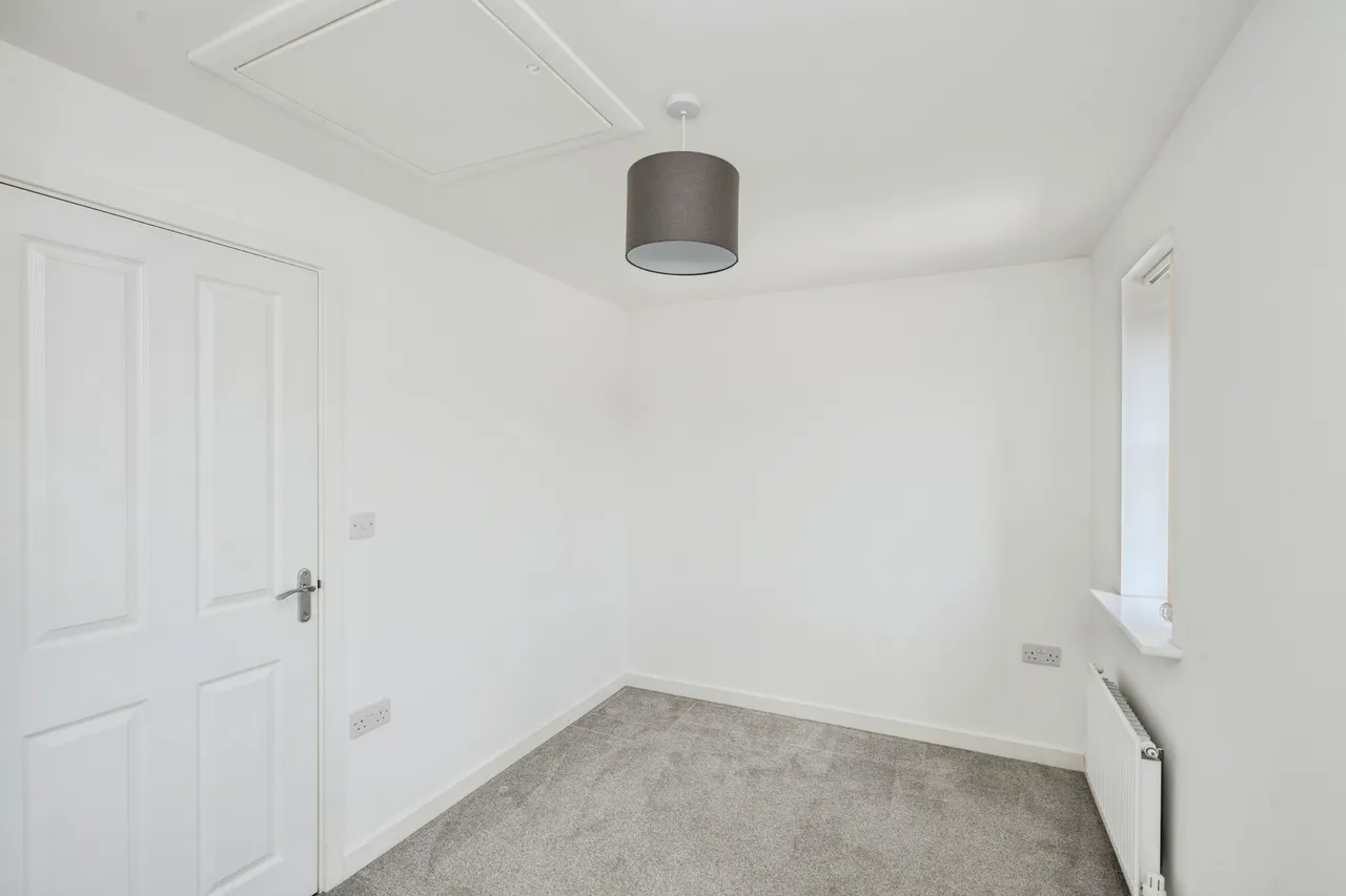 Maes Y Glo, Llanelli, photo 8