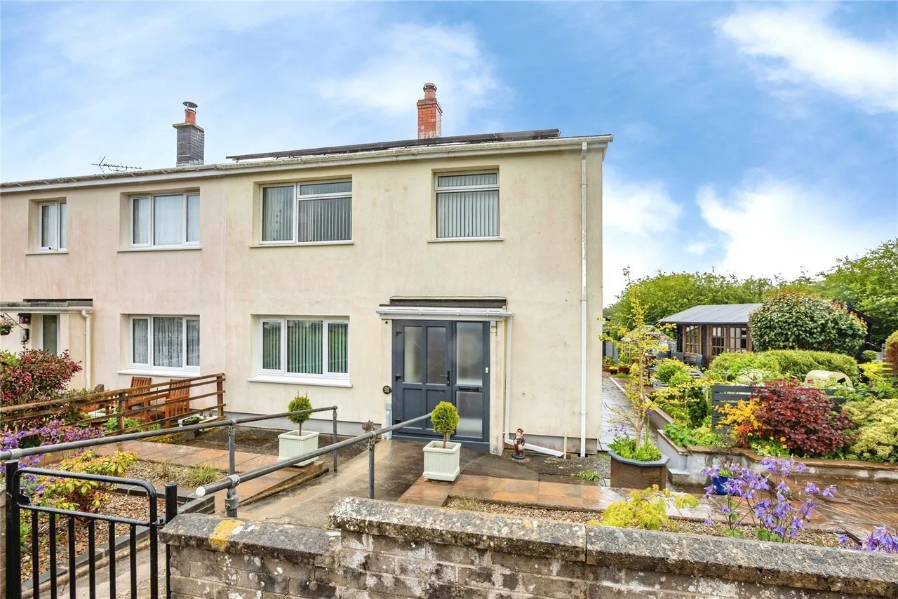 3 bed house for sale, The Beeches, Llandysul, SA44