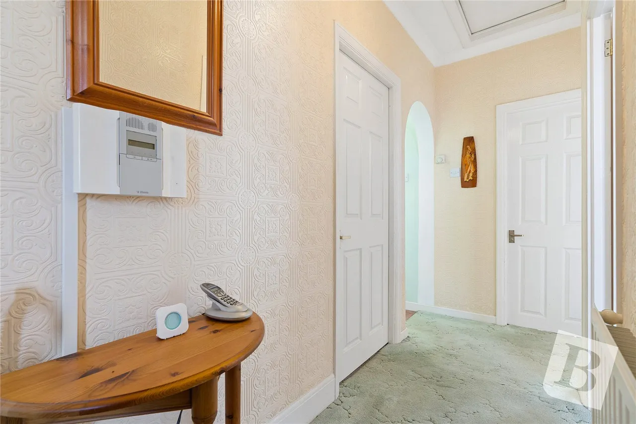 Mansfield Gardens, Hornchurch, RM12, photo 7
