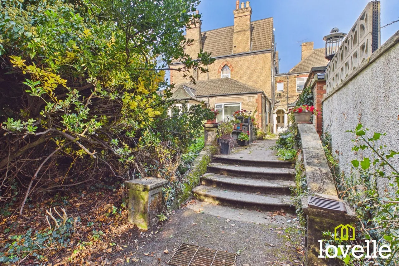 Dunswell Road, Cottingham, HU16, photo 16