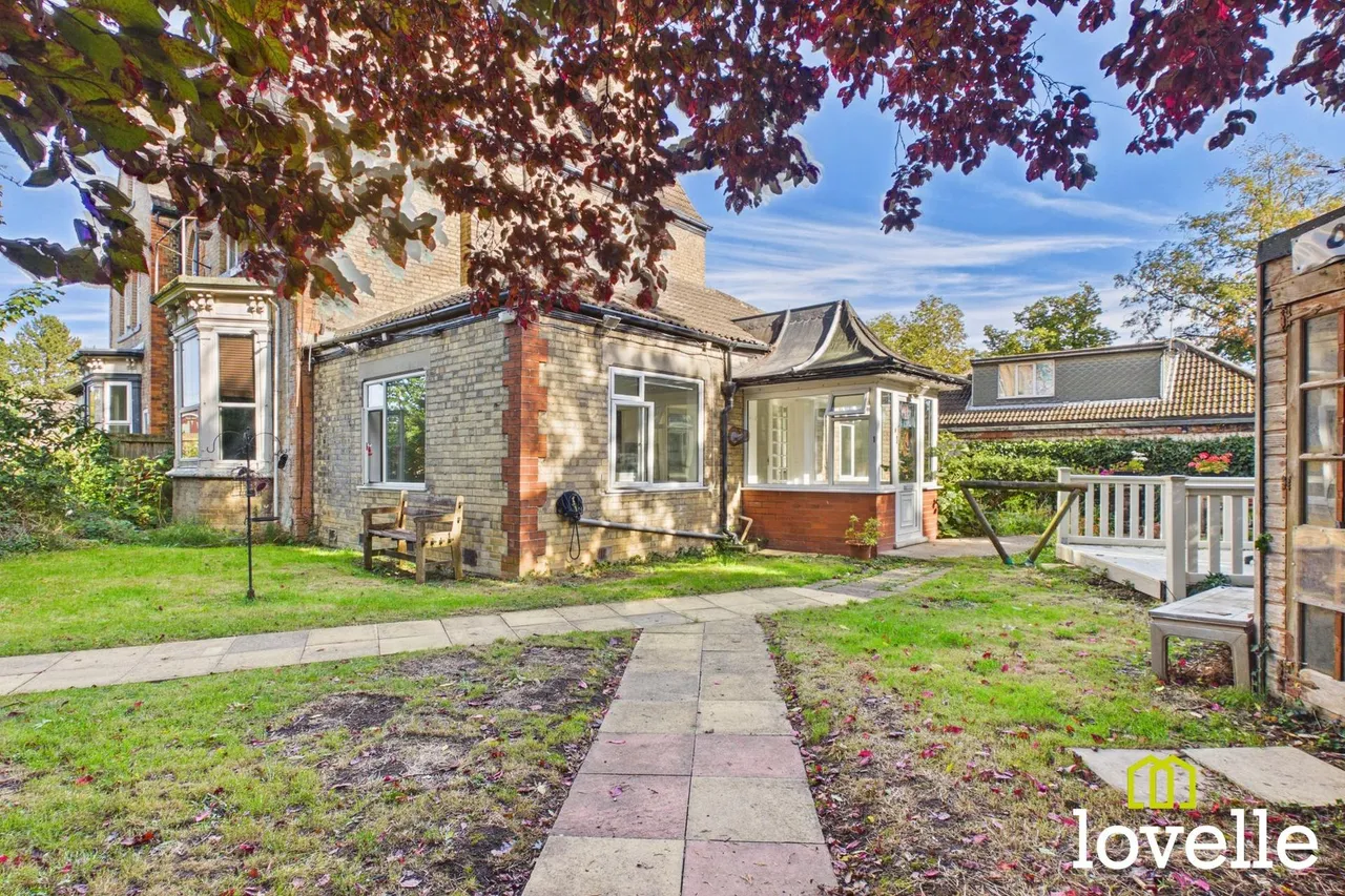 1 bed flat for sale, Dunswell Road, Cottingham, HU16