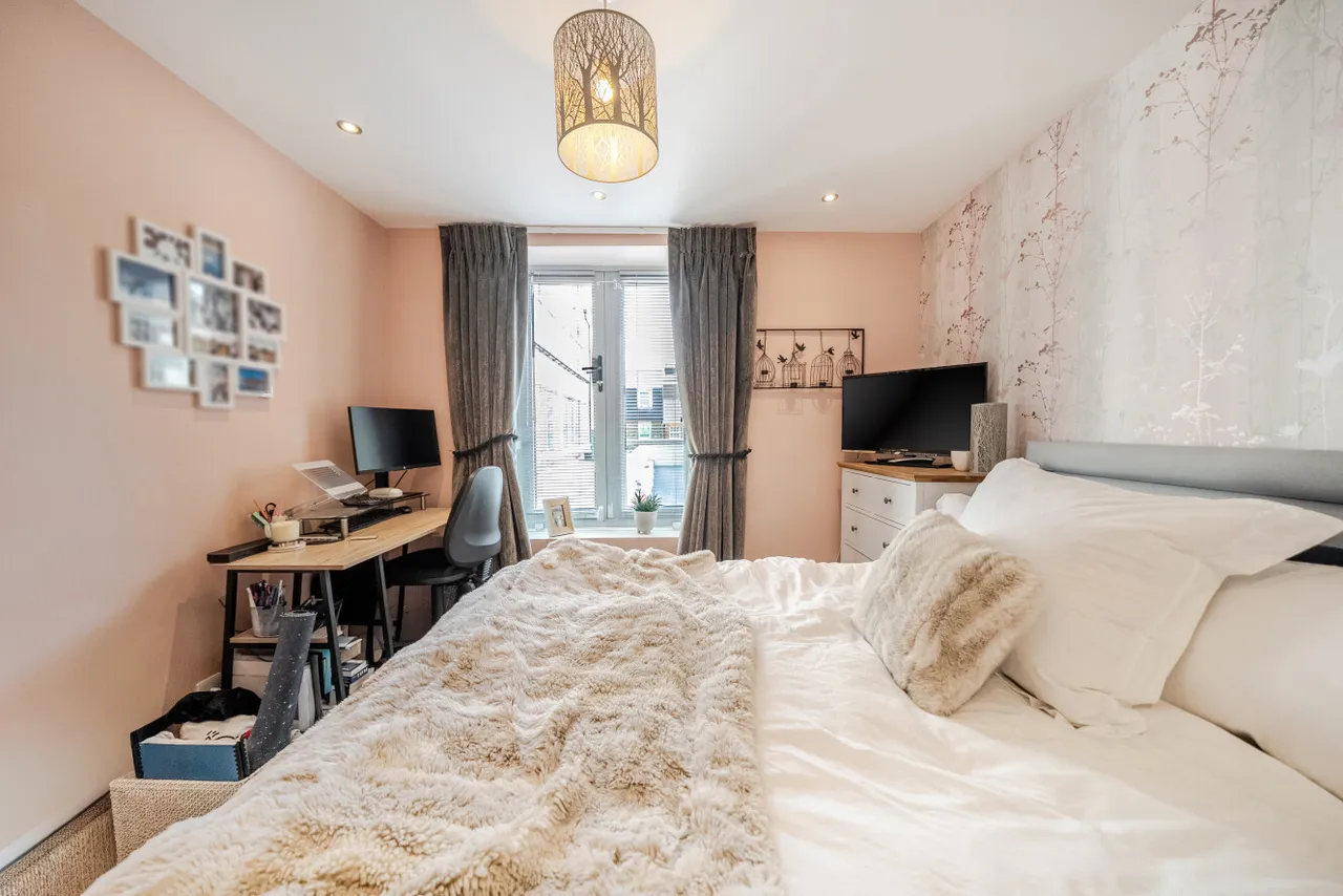 Northbourne Road, London, SW4, photo 8