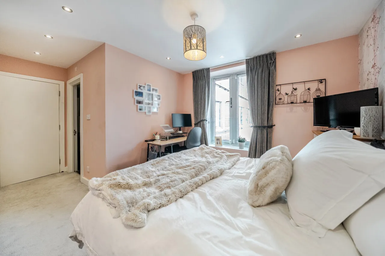 Northbourne Road, London, SW4, photo 3
