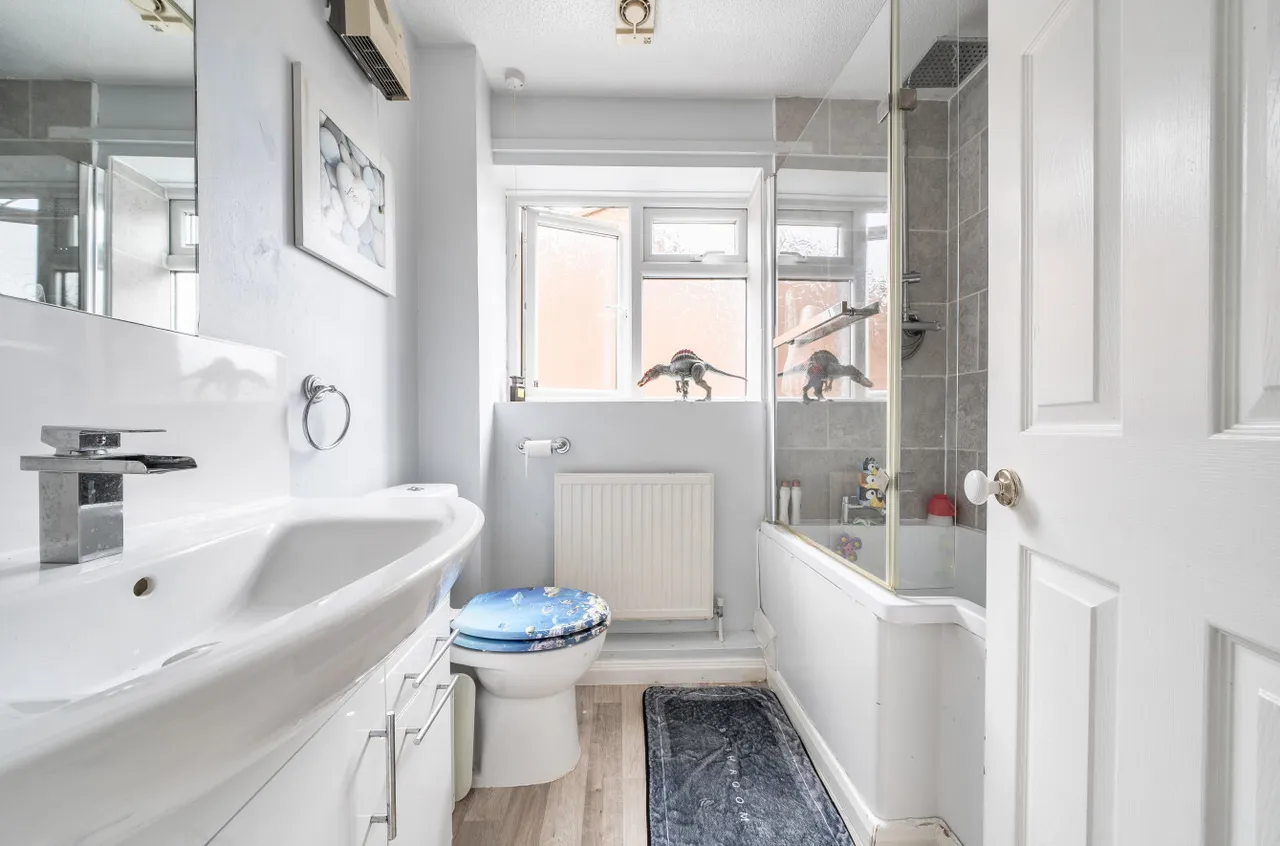 Gillards Close, Rockwell Green, TA21, photo 18