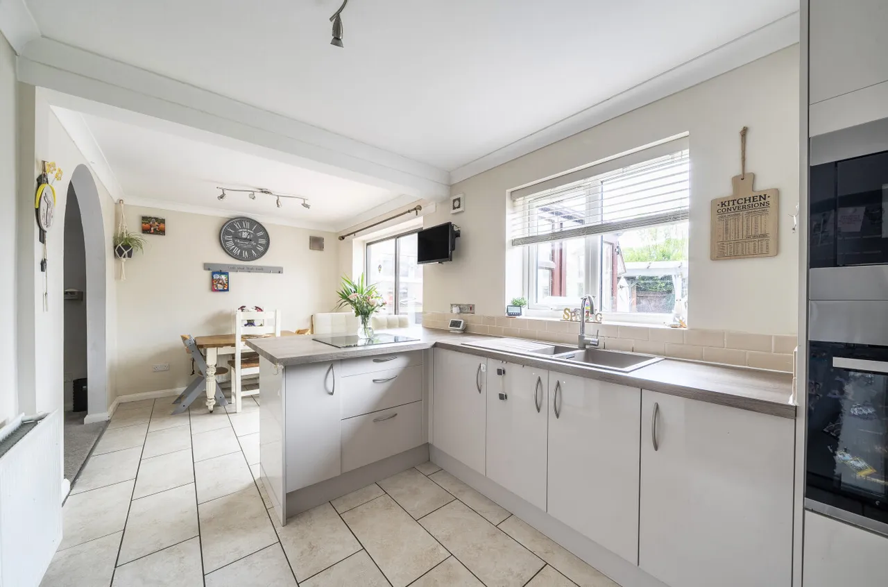 Gillards Close, Rockwell Green, TA21, photo 8