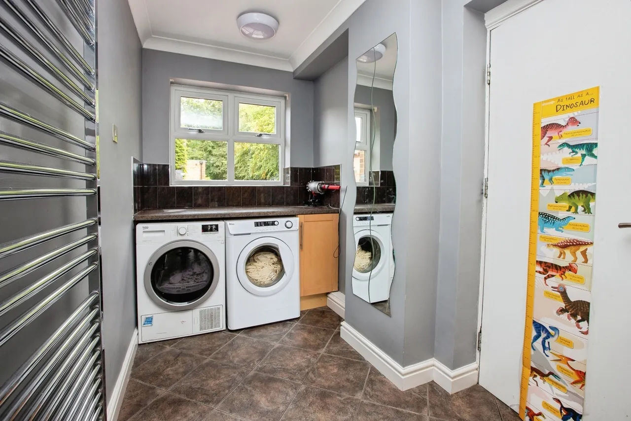 Church Avenue, Sutton-in-Ashfield, Nottinghamshire, NG17, photo 9
