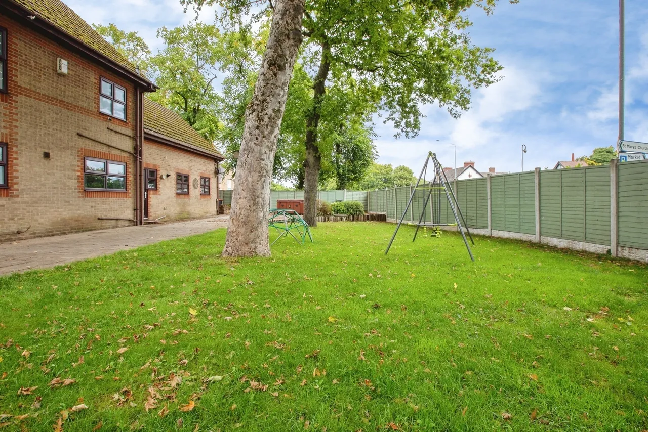 Church Avenue, Sutton-in-Ashfield, Nottinghamshire, NG17, photo 21