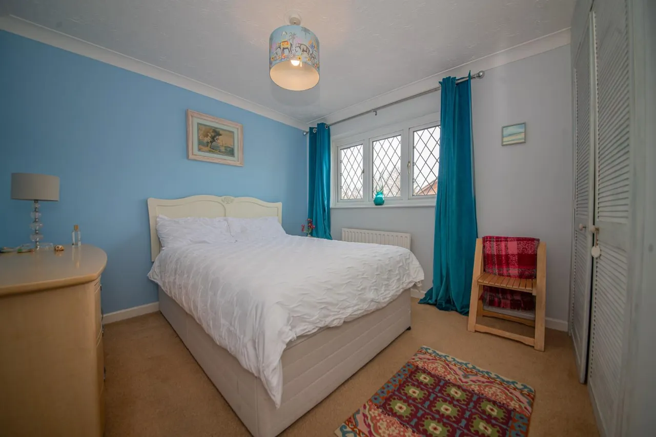 Abbotsbury Road, Bishopstoke, Eastleigh, SO50 8NZ, photo 16