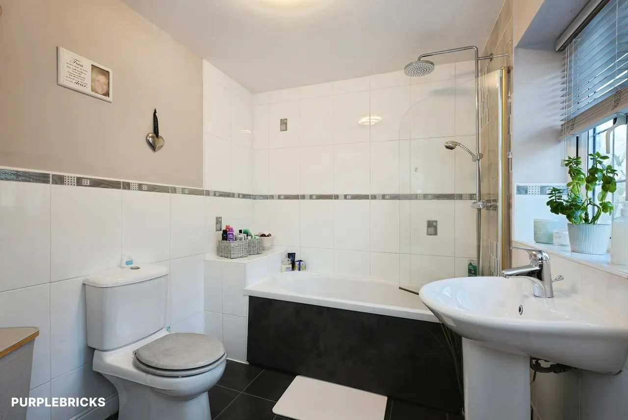Longwood Gate, Huddersfield, HD3, photo 11