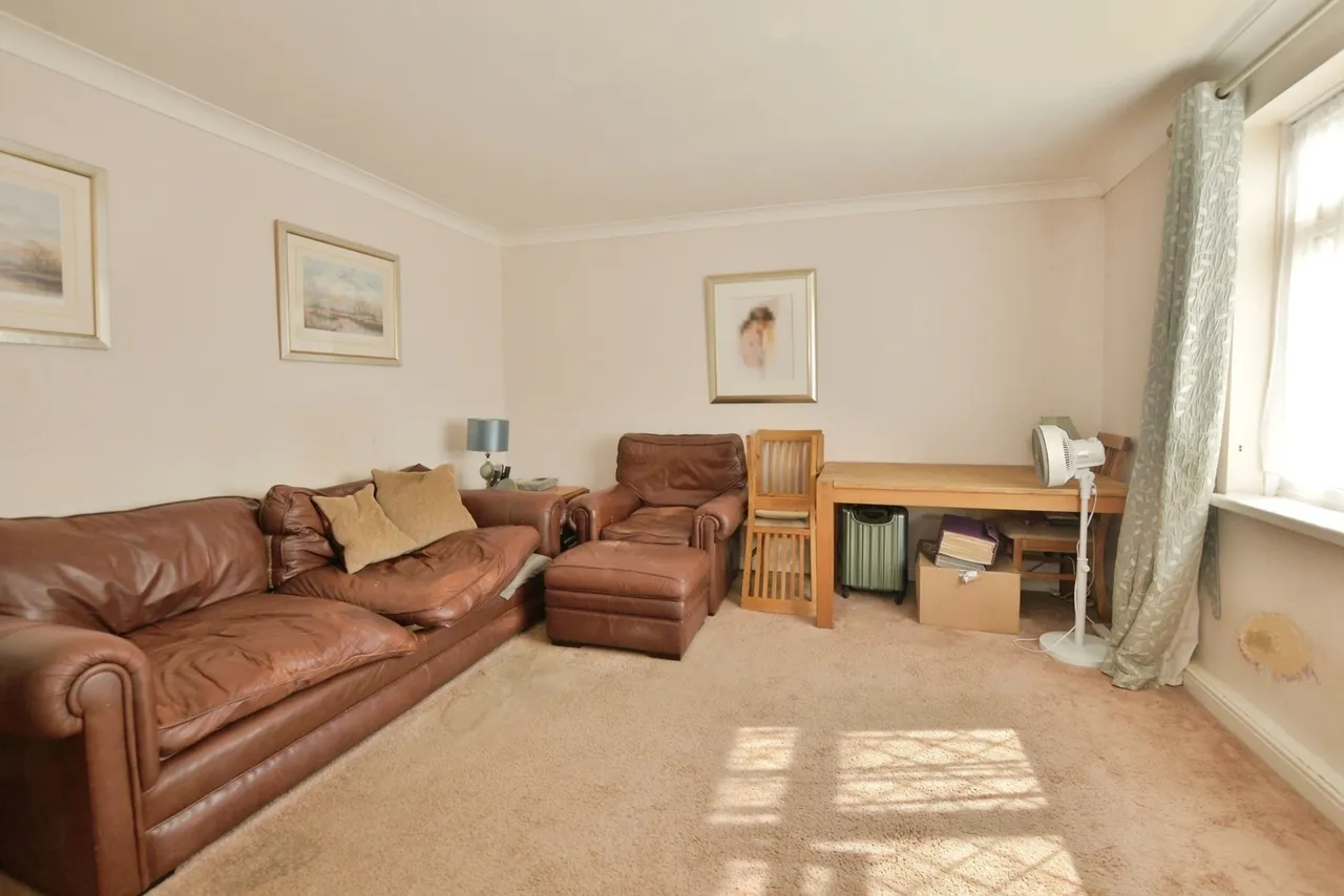 Bath Road, Willesborough, TN24, photo 5