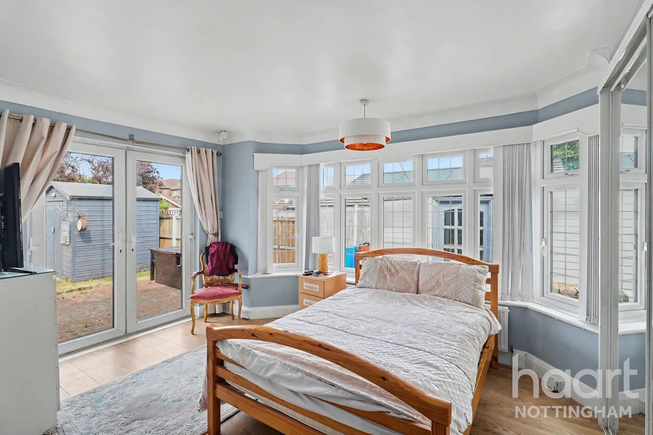 Wollaton Road, Wollaton Park, NG8, photo 11