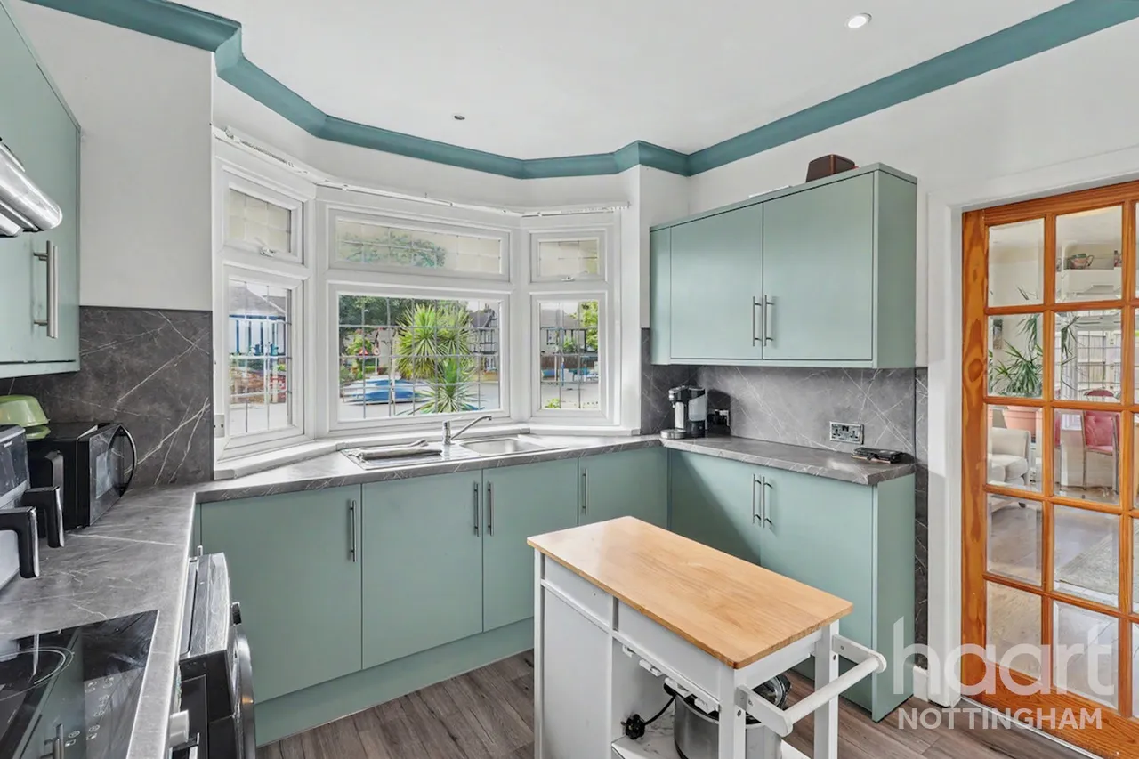 Wollaton Road, Wollaton Park, NG8, photo 7