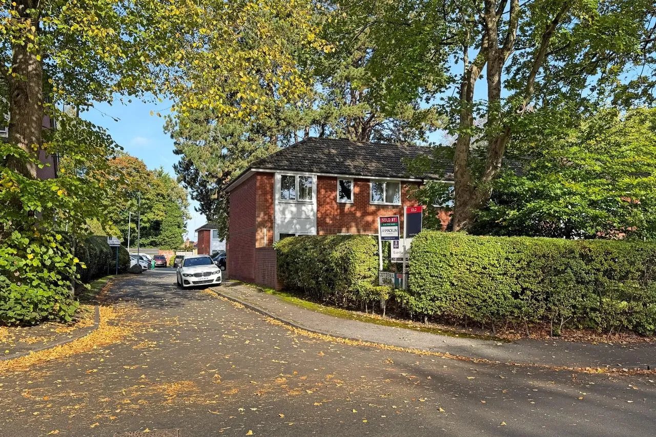 Cotteril Close, Manchester, M23, photo 24