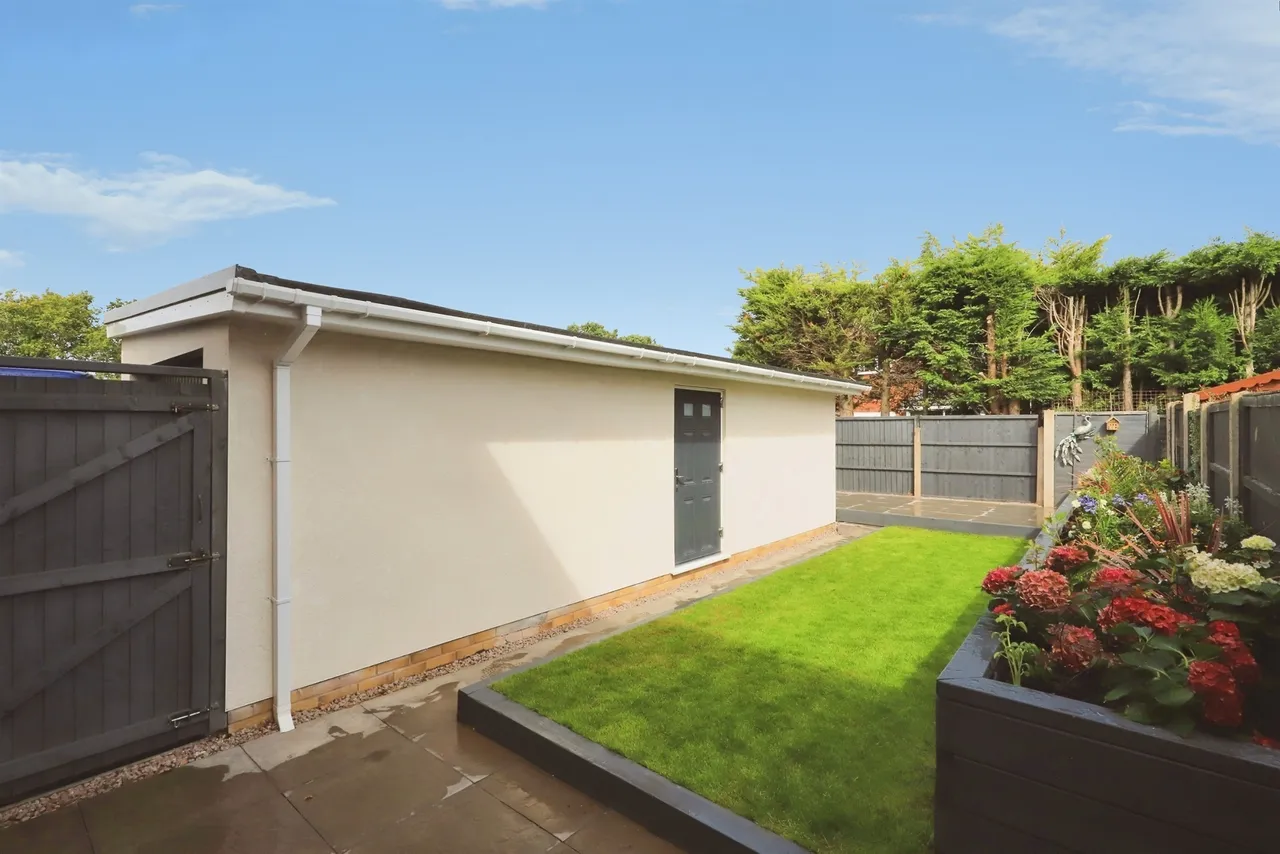 Buttermere Grove, Coppice Farm, Willenhall, photo 12