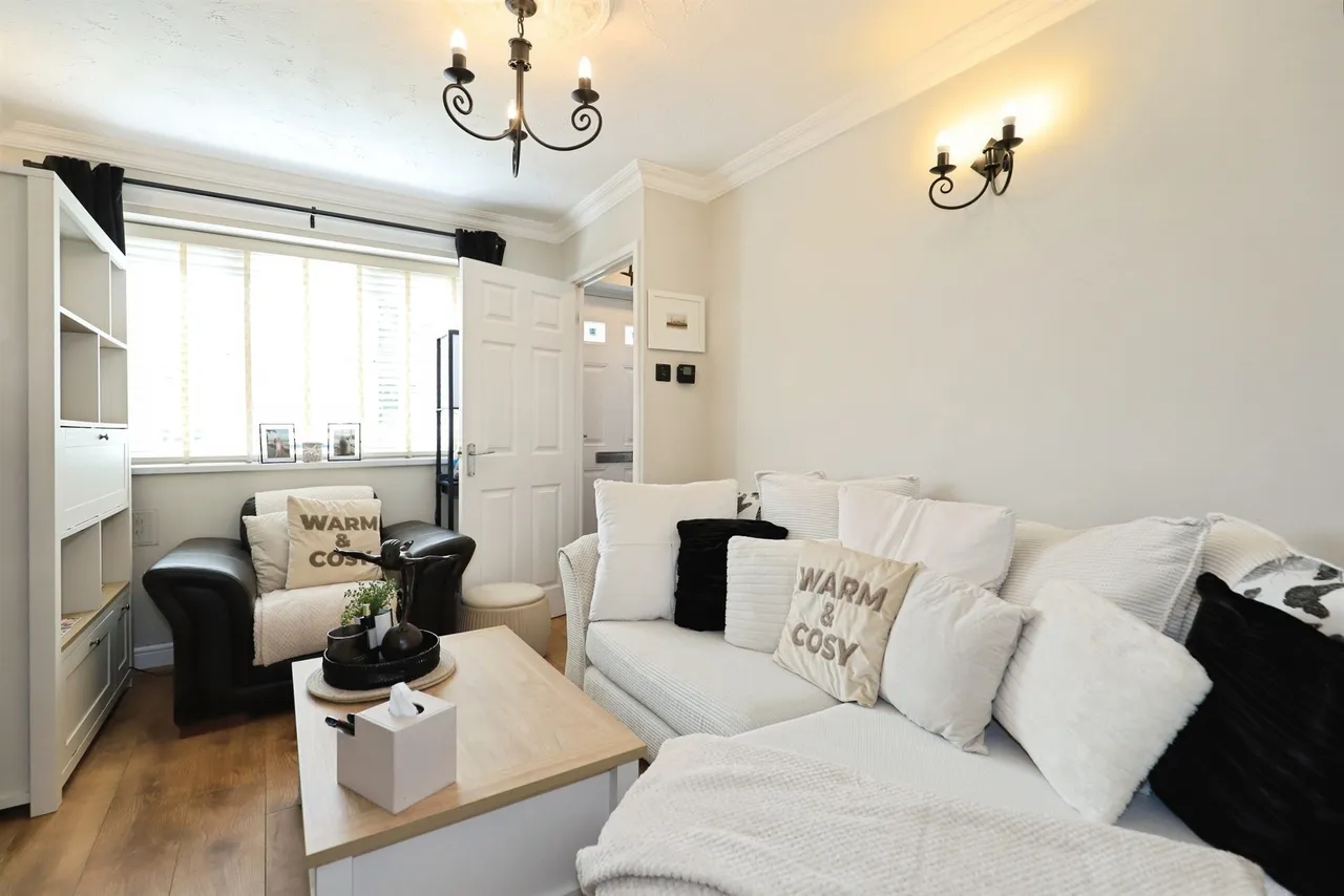 Buttermere Grove, Coppice Farm, Willenhall, photo 4