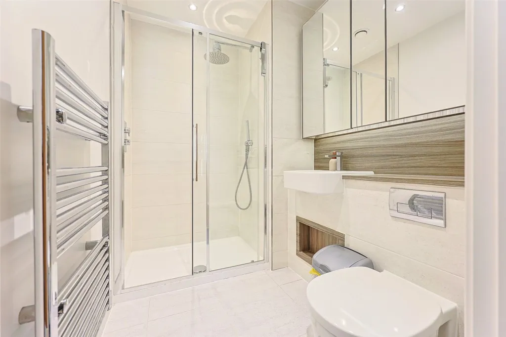 Lismore Boulevard, Colindale, NW9, photo 10