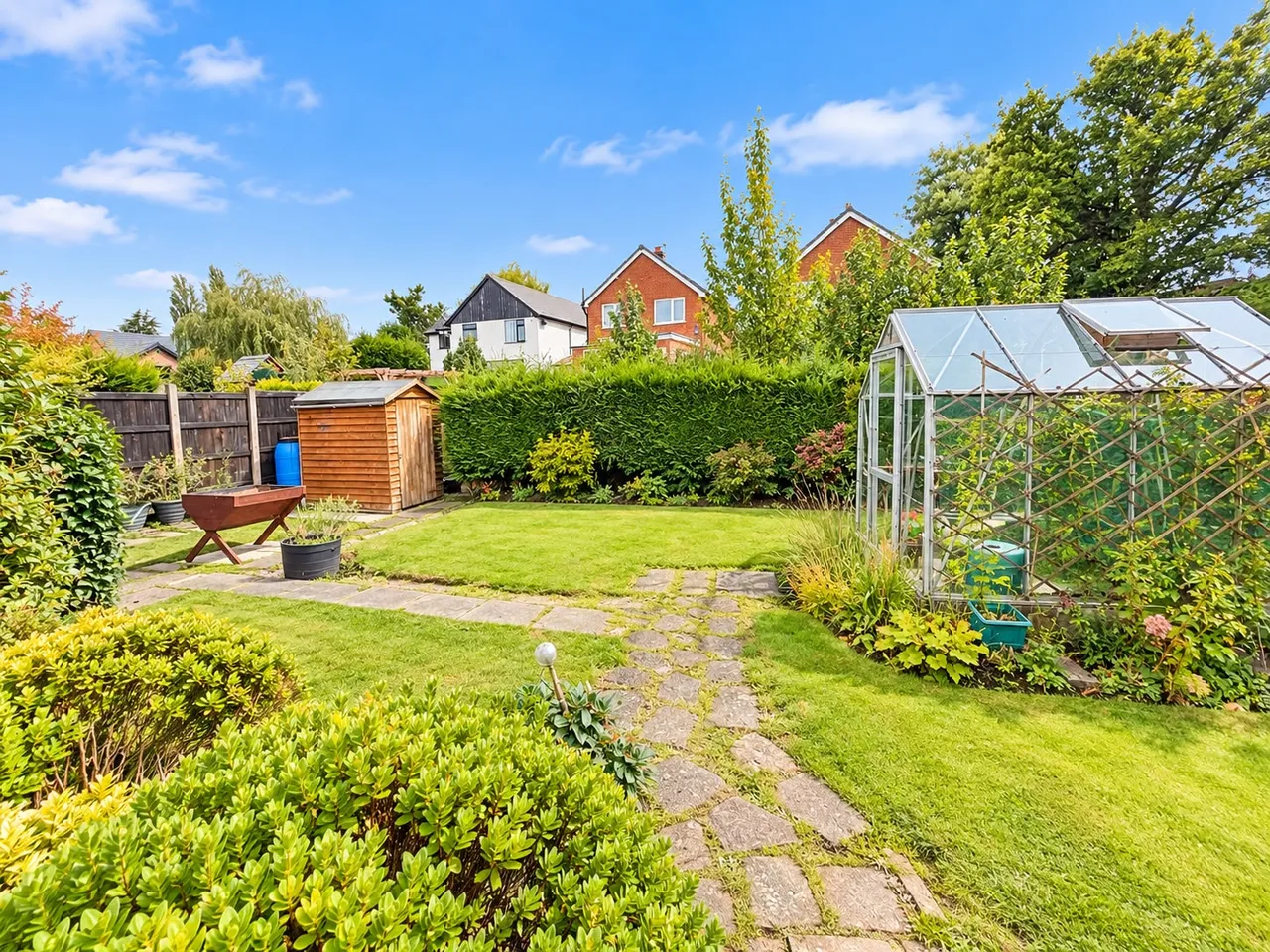 Lyndhurst Avenue, Stockport, SK7, photo 18