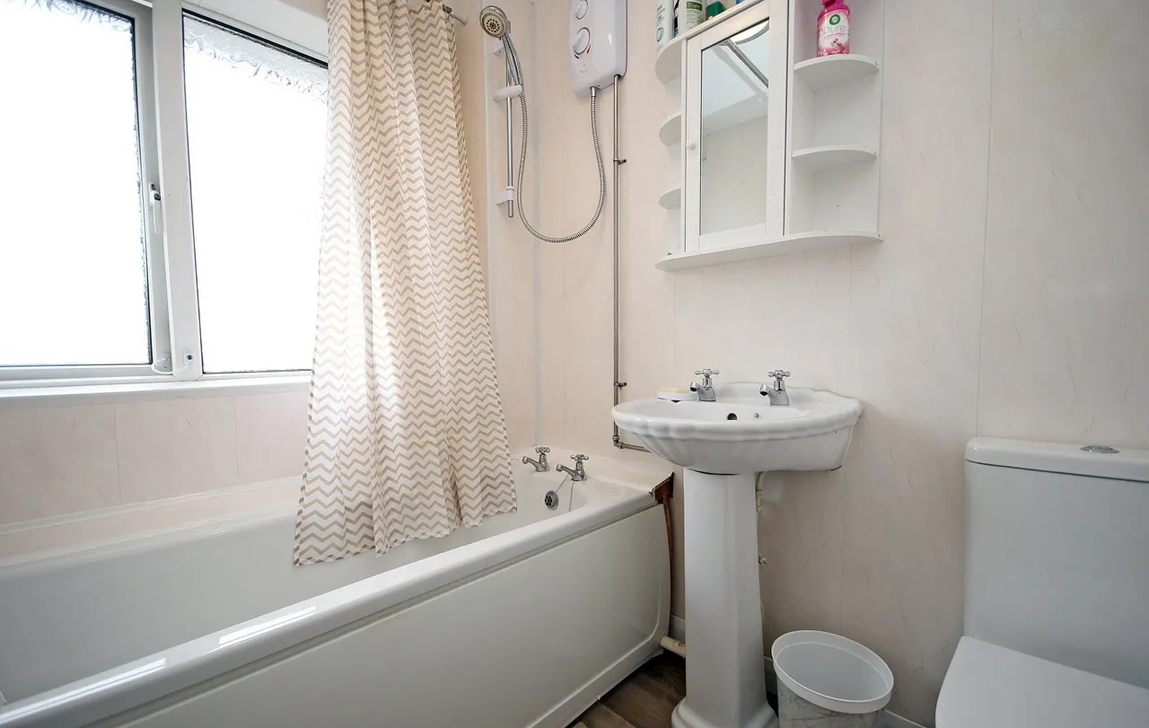 Tyddyn Llwydyn, Caernarfon, photo 11