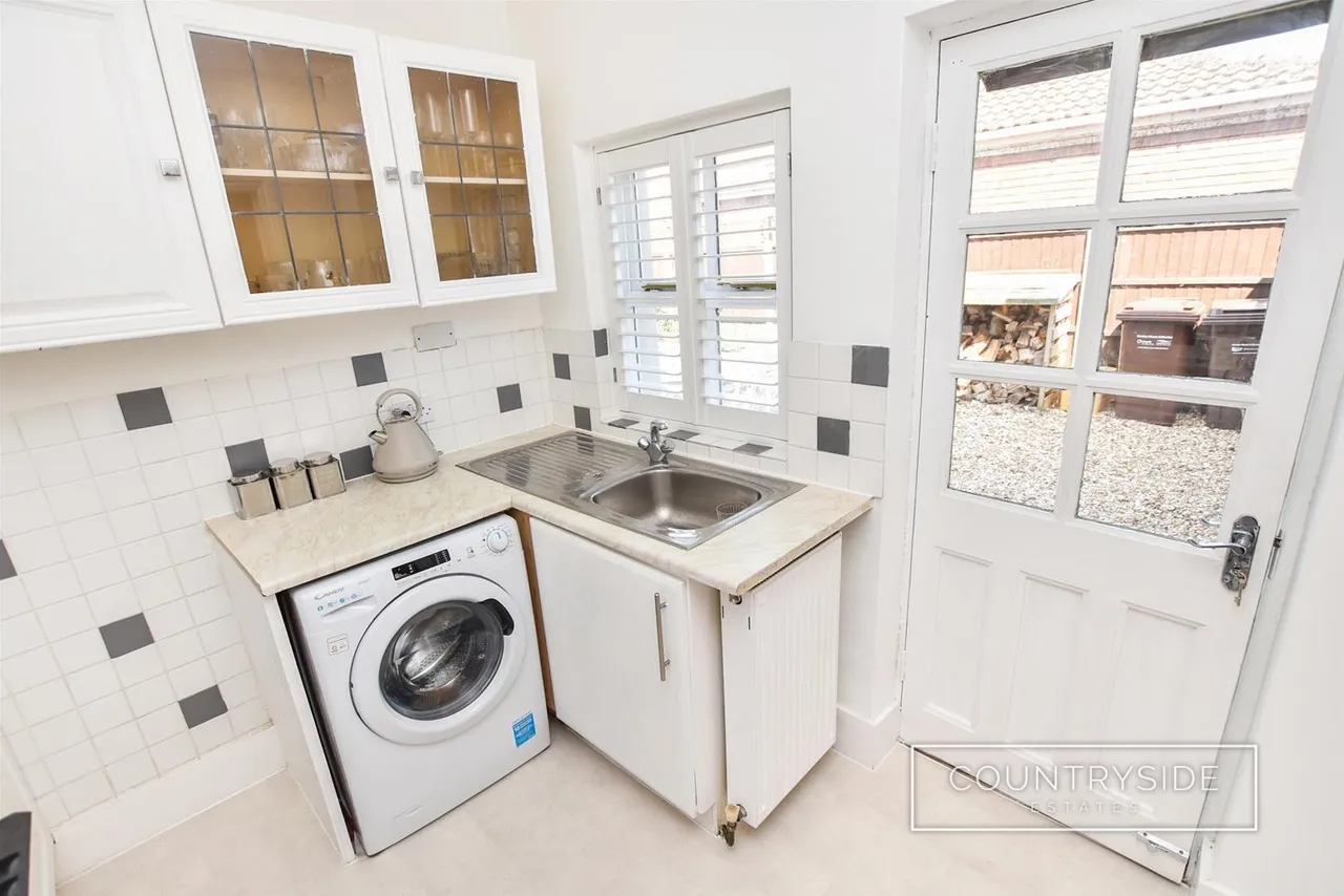 Villa Road, Benfleet, photo 7