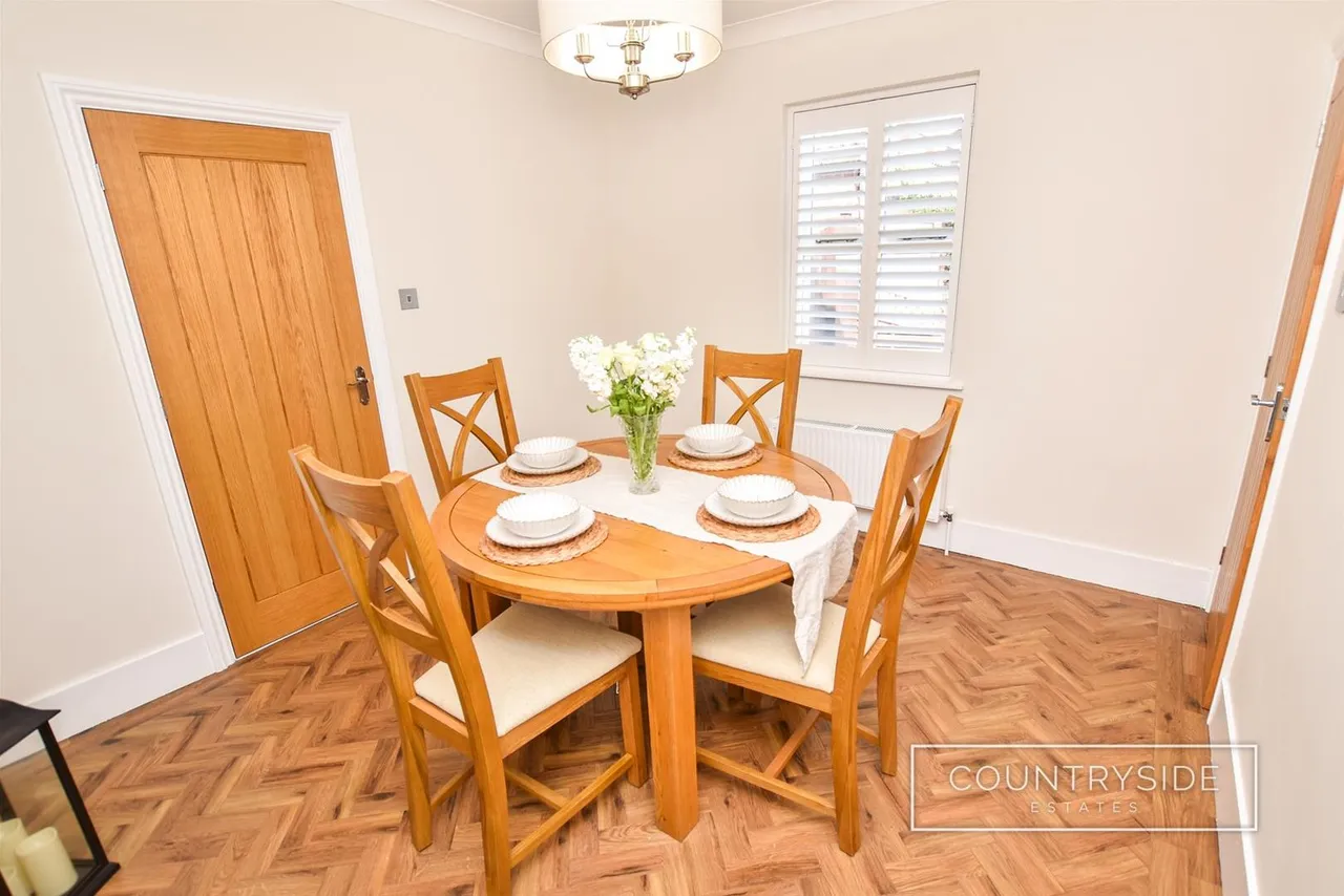Villa Road, Benfleet, photo 4